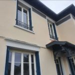 OSF Façade, façadiers experts en ravalement et maçonnerie à Lyon et Villefranche sur Saône . Travaux, enduit, étanchéité, entretien, nettoyage et peinture sur façades neuves et anciennes, finition fausses pierres. Nettoyage de toitures et réparation.