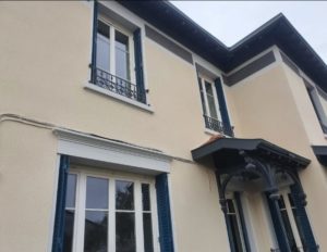 OSF Façade, façadiers experts en ravalement et maçonnerie à Lyon et Villefranche sur Saône . Travaux, enduit, étanchéité, entretien, nettoyage et peinture sur façades neuves et anciennes, finition fausses pierres. Nettoyage de toitures et réparation.